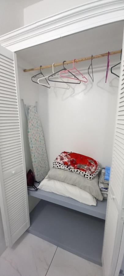 Cozy Vacation Retreat With Free Parking Leilighet Roseau Eksteriør bilde